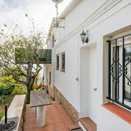 Peaceful Holiday In With Veranda Holiday home Tossa de Mar