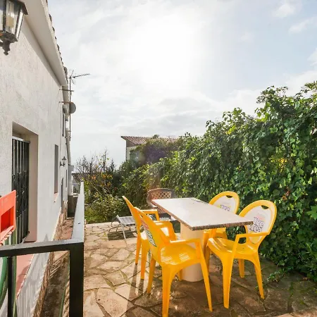 Holiday home Peaceful Holiday In With Veranda Tossa de Mar